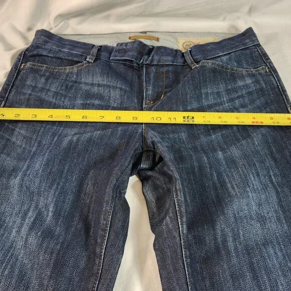 Sap Jeans 1969 Limited Edition Womens Sz 6 Straight Leg 4-Pocket Design Mid Rise - Picture 4 of 10